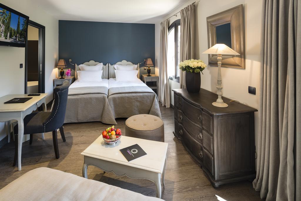 Hostellerie Les Gorges De Pennafort Callas 객실 사진